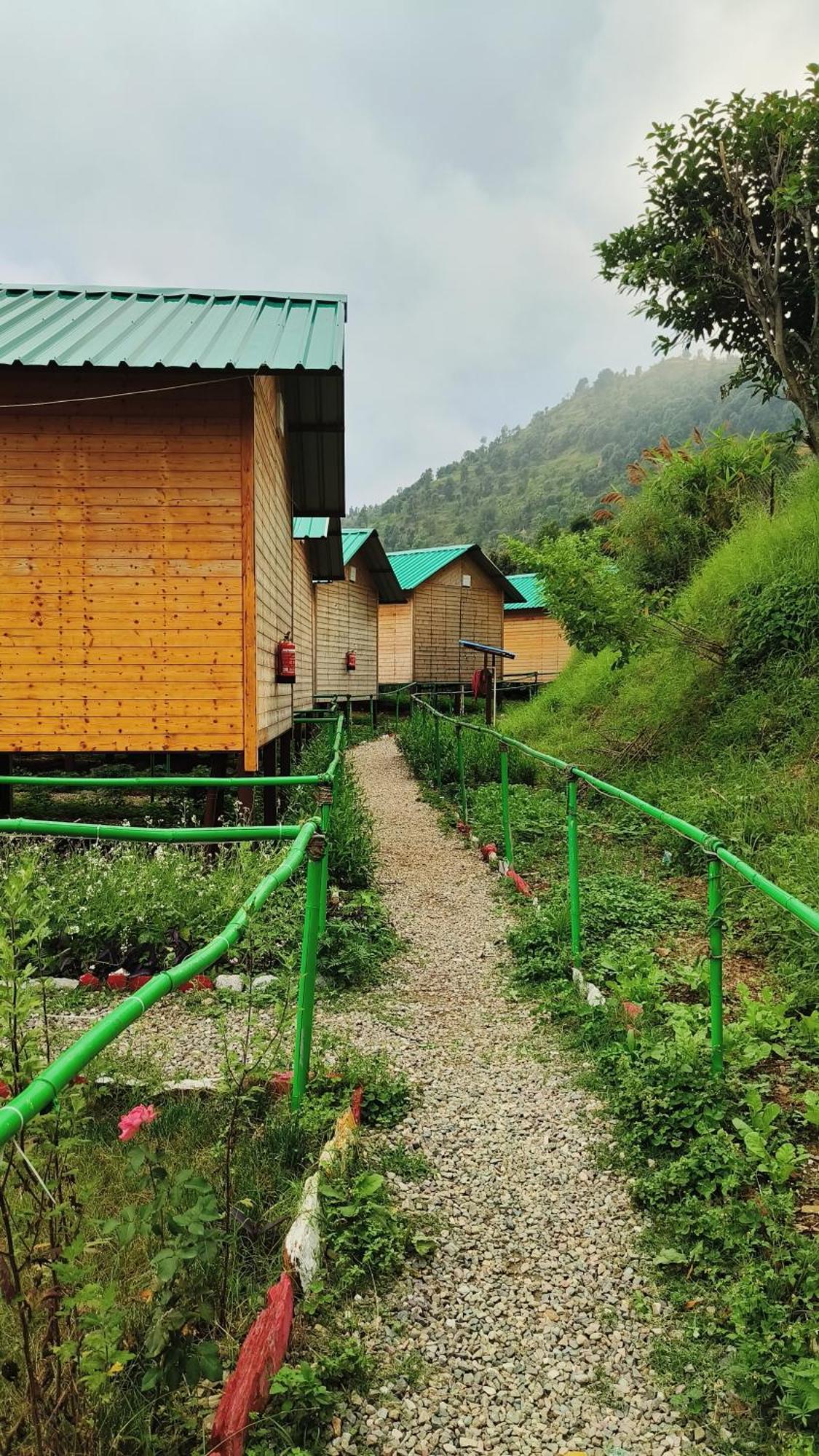 The Sunbird Retreat Resort Nainital Dış mekan fotoğraf